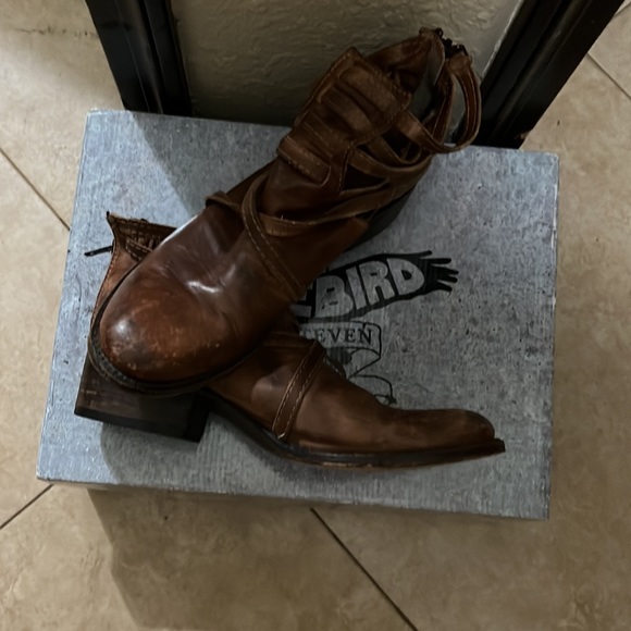 Freebird - Picture 3 of 3